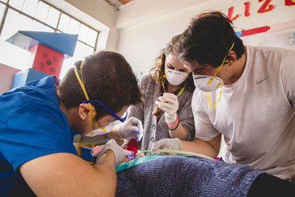 MEDLIFE Dental Service Learning Trips
