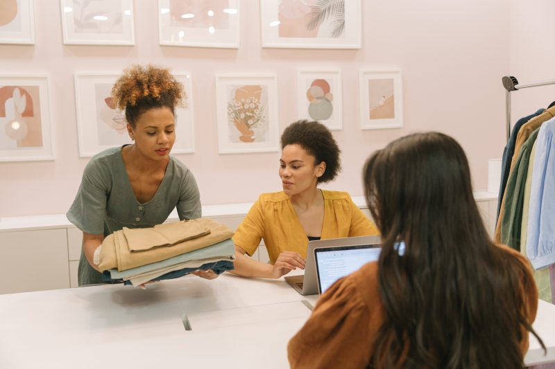 how to give back during the holidays