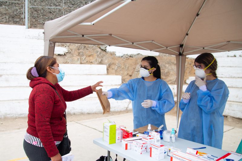 volunteering at a pharmacy for experience