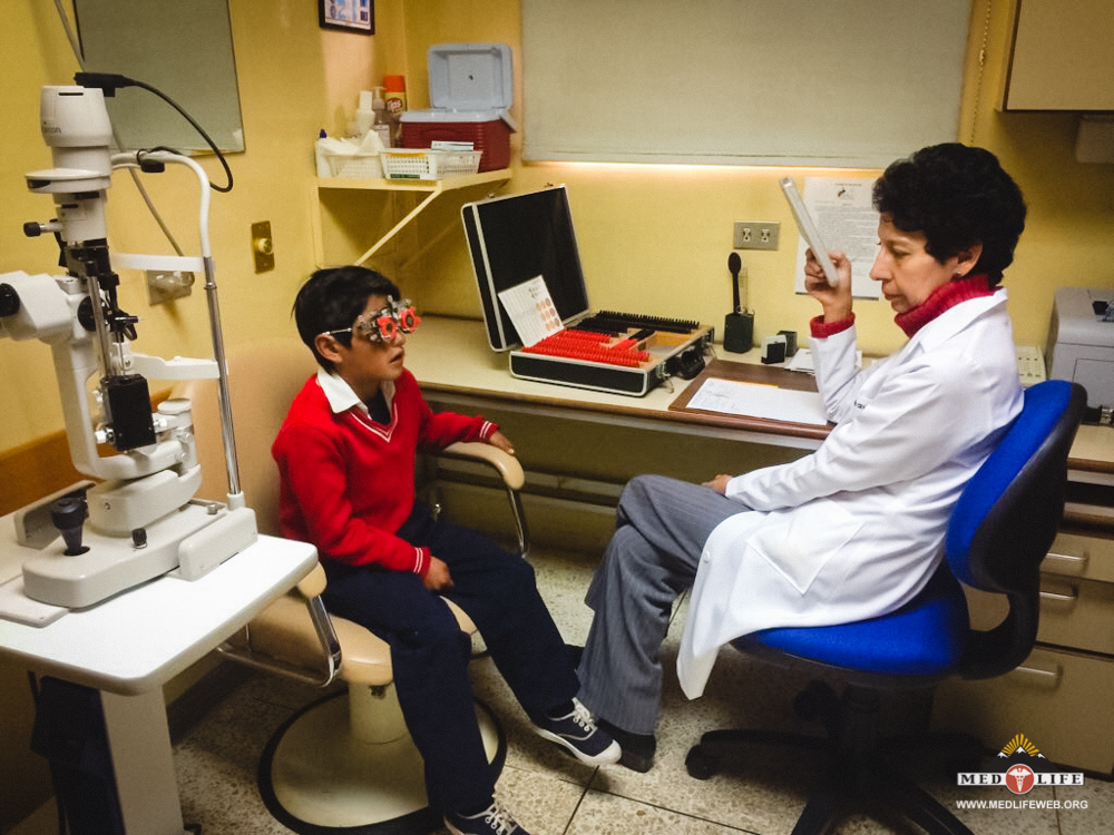 Jofre during his eye examination. 